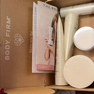 Body firm 5 piece Skincare Set - Cream